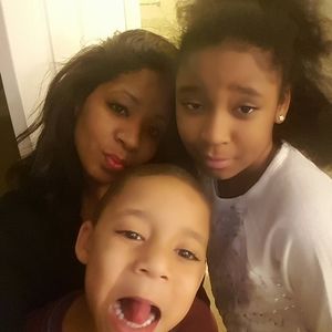 Meet your Posher, Aisha